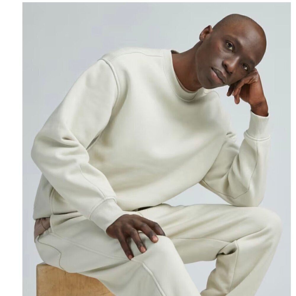The ReTrack Crewneck Sweatshirt in Pelican